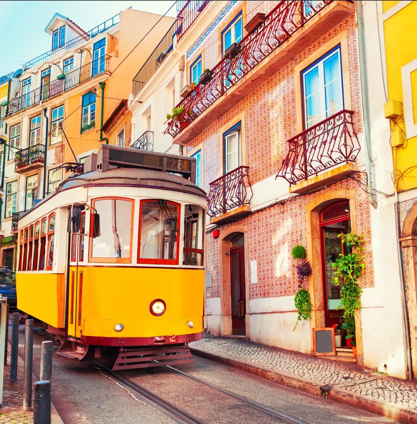 Portugiesische Keramikschalen und Teller kaufen